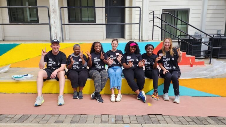 Westside Future Fund Joins Hands On Atlanta Week to Beautify Homes on the Westside