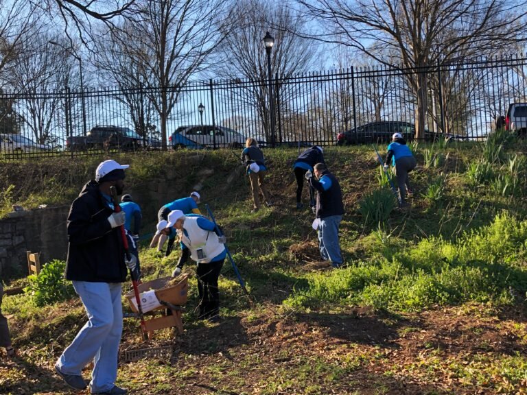 Westside Future Fund teams with AT&T volunteer program Believe Atlanta to enable ADA accessibility at Ashview Heights urban farm