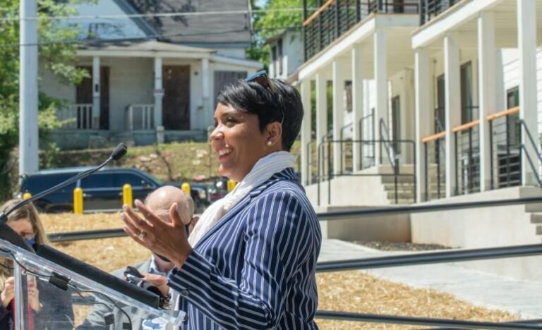 Mayor Keisha Lance Bottoms and Westside Future Fund Celebrate $5.5 Million Dollar Transformation of 31 Quality Affordable Rentals in English Avenue Neighborhood